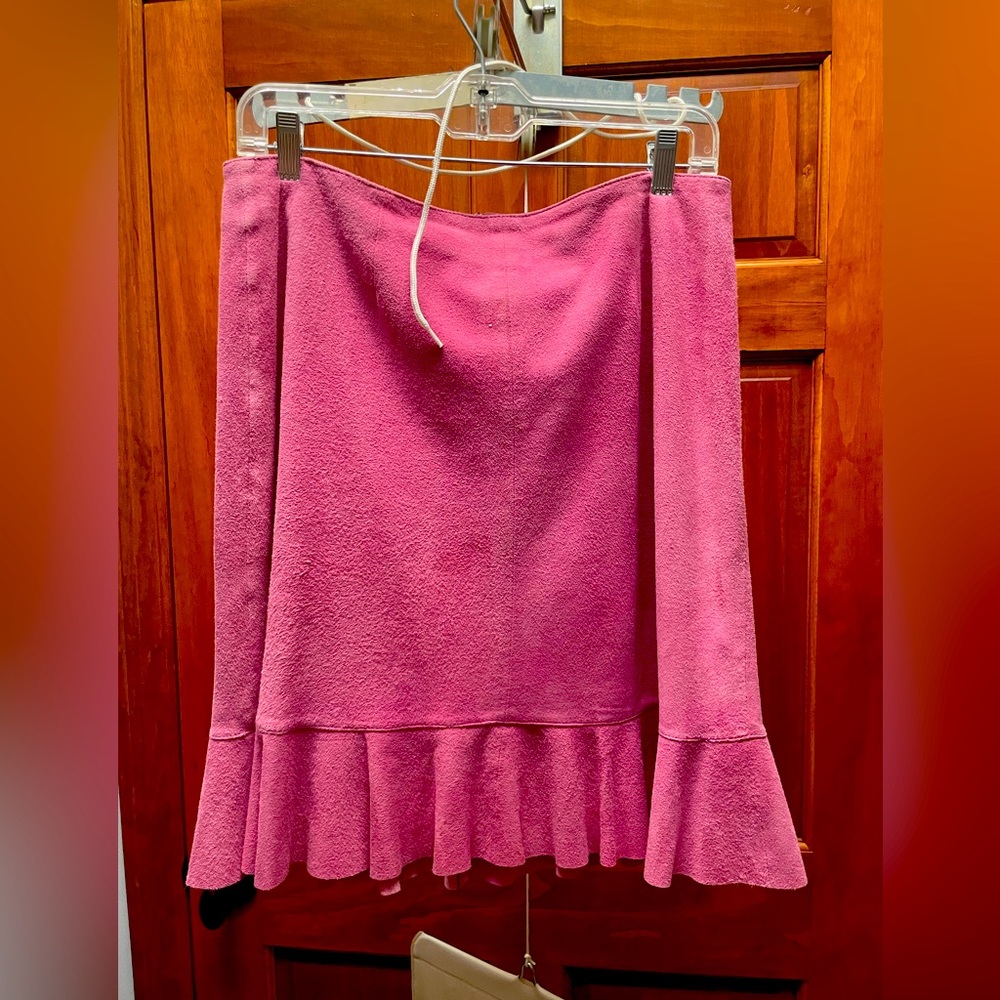 Lilly Pulitzer Size 8 Pink Suede Skirt